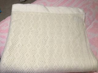 Vintage Early’s Woven Luxury Acrylic Thermal Blanket Queen ivory satin edge 3