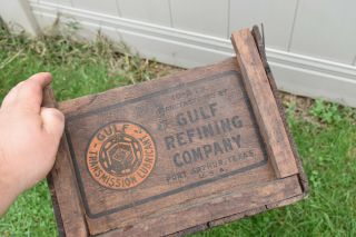 L5079 - 1920s GULF OIL Transmission Lubricant WOOD CRATE BOX ADVERTISING SIGN 2