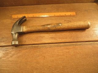 Vintage Stanley H 111 1/2 - 16 Oz.  Curved Claw Carpenters Hammer 4 - 3/4 " Head