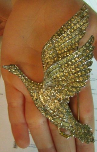 Vintage Clear Pave Rhinestone Bird in Flight Brooch Pin 1940 ' s Figural GREAT 3