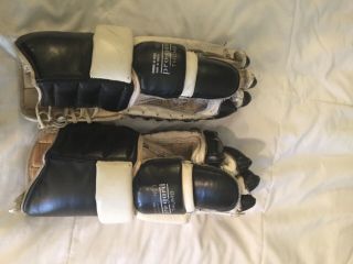 vintage leather hockey gloves CCM HG 1 Boston Bruins 16” horse hide palms 2