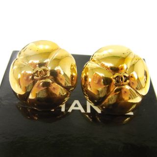 Auth Chanel Vintage Cc Logos Earrings 1.  0 - 1.  0 " Clip - On Gold - Tone Ak16790i