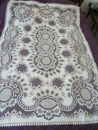 Vintage Quaker Lace Tablecloth Victorian Style Floral Design Nottingham Oatmeal