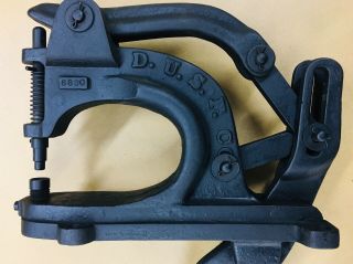 D.  U.  S.  F Co.  Leg Press Snap Grommet Button Setting Tool Antique Cast Iron