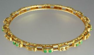 Fine Vintage Chinese 14k Gold Green Jadeite Jade Cabochon Floral Bangle Bracelet