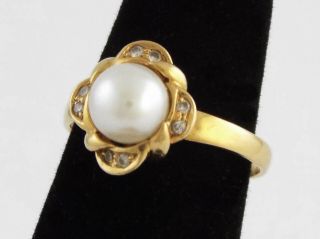 1960s - Vintage 18k Yellow Gold Ring W/ 7 Mm Pearl & 8 Diamonds - Size 8.  5