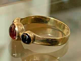 ANTIQUE VICTORIAN 9CT GOLD AND CABACHON GARNET RING UK SIZE N, 2