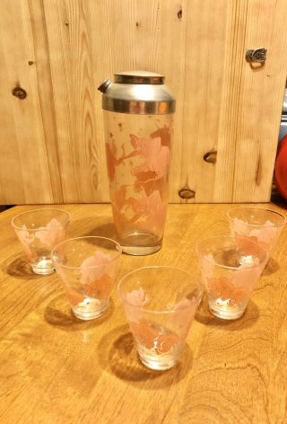 Vintage 1950’s Pink Elephant Martini Shaker & 5 Glass Bar Ware Set Rare Item