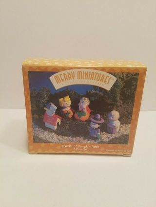 Hallmark Merry Miniature Peanuts Pumpkin Patch