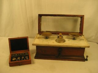 Antique Troemner Apothecary Balance Scale With Weights " Look "