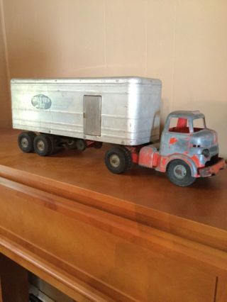Vintage 1950’s Wyandotte Grey Van Line Deluxe Semi Toy Truck
