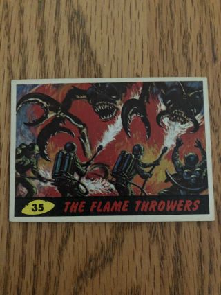 1962 Topps Mars Attacks Card 35 The Flame Throwers - Card