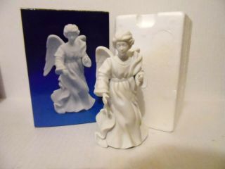 Avon Nativity Collectibles The Standing Angel White Porcelain Figurine 1987 Box