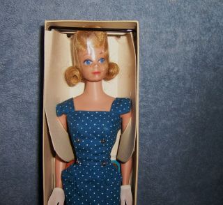 Vintage 1962 Midge Barbie Doll N Box Nrfb All In Blue Sheath Dress