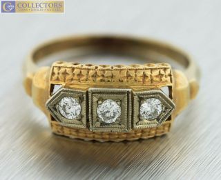 Elegant Ladies Antique Art Deco 0.  21ctw Diamond 14k Yellow Gold Ring
