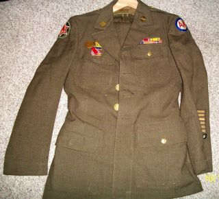 Authentic World War 2 U.  S Army Uniform With Hat