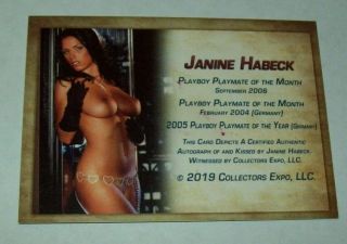 2019 Collectors Expo Playboy Model Janine Habeck Autographed Kiss Print Card 2