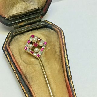 Art Deco Rubi,  Pearls And Rose Cut Diamond 18k Gold Tie Pin