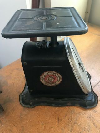 Vintage Simmons Hardware Co.  Scale