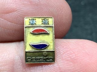Pepsi Co.  10k Gold Double Diamond Very Rare Service Award Pin.