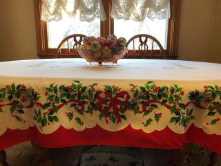 Vintage Christmas Tablecloth 60 