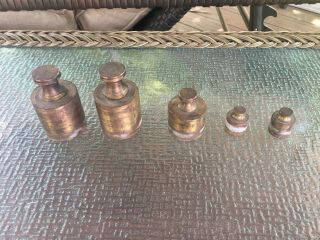 5 Vintage Or Antique Brass Balance Scale Weights.  1000 (1 Kg) 500 And 100 Grams
