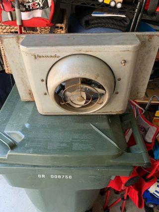 Vintage Vornado 2 Speed Window Fan 16 T 2 - 2 Box Metal Rusted