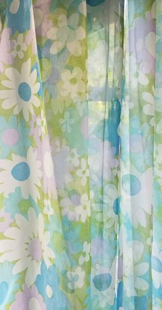 Vintage Shower Curtain Crazy Daisy Fieldcrest 1960s 1970s Flower Power Mod 68 