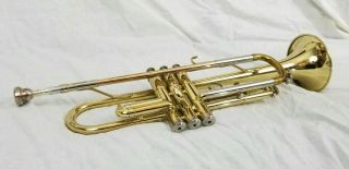 Vtg Yamaha Model YTR 2320 Bb Brass Trumpet 7c Mouthpiece Japan Case 2