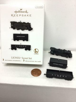 2010 Hallmark Keepsake Miniature Christmas Ornaments - Lionel Scout Train Set