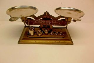 Vintage: Pelouze Mfg Co,  Desktop Lab Scale With Weights,  Made In Chicago