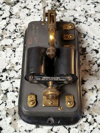 Vintage Western Electric No.  21A 100 Ohm Telegraph Sounder. 2