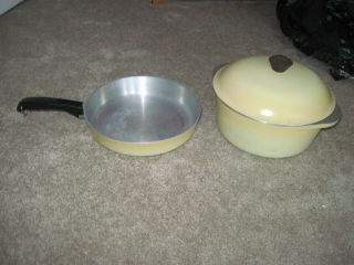 Vintage Club Aluminum Yellow/gold 4.  5 Qt Stockpot & 10 " Skillet With Lid
