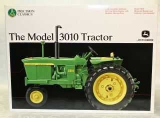 Ertl,  Precision Classics 20,  Model 3010 John Deere Tractor,  1:16 Scale