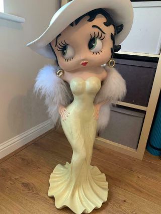 Extremely Rare Betty Boop Lifesize In Cream Glitter Dress Figurine Statue