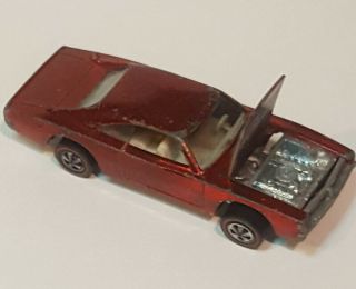 Hot Wheels Custom Dodge Charger (red) redline 1969 3