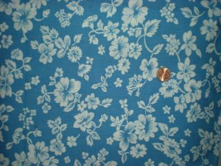White Floral On Blue Intact Vtg Feedsack Quilt Sewing Dollclothes Craft Fabric