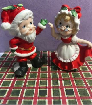 Vintage Lefton Christmas Figurines Santa Claus & Mrs.  Claus 02139 3” Dancing