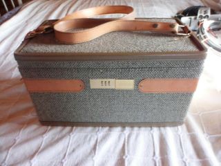 Vintage Hartmann Tweed Belting Leather Luggage Train Case Make Up Cosmetic Case