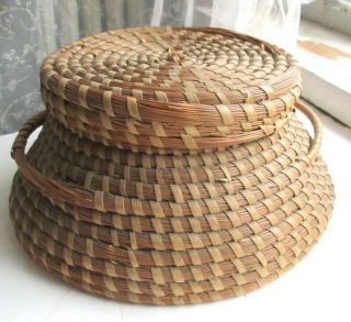 Vintage Native American Sweet Grass Basket With Handles Lid