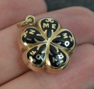 Fine Victorian Solid Gold And Black Enamel In Memory Of Mourning Locket T0510
