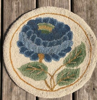 Vintage Hand Made Wool Hooked Rug Seat Chair Pad Cushion Blue Floral 15 " Round