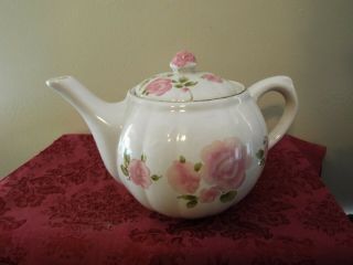 Gibson Tea Pot / Roseland / Pink Roses And Leaves / Ceramic 5 Cup