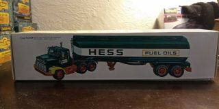 Vintage Hess Fuel Oils Tanker.  Pristine Battery Not Stored With Truck