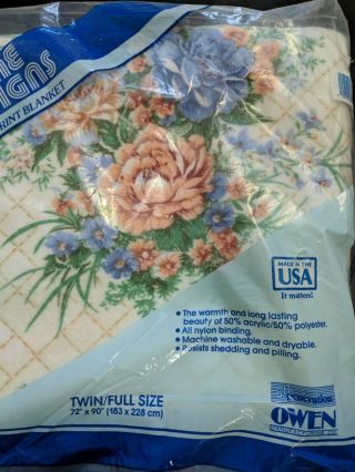 Vintage NOS Thermal Blanket Twin Full Acrylic Polyester Pink Roses Print Blue 3