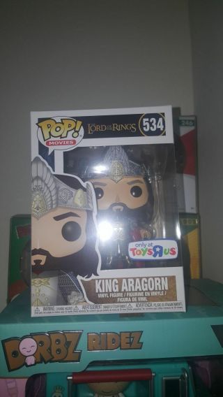 Funko Pop Movies Lord Of The Rings King Aragorn Toys R Us Exclusive W/protector
