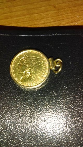 1928 - 2.  5 Dollar Indian Head Eagle Gold Coin (as Pendant)