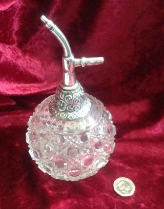 Top Quality Antique Chester 1902 Solid Silver & Glass Scent Bottle Attomiser.