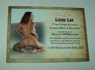 2019 Collectors Expo Playboy Model Lizzie Lee Autographed Kiss Print Card 2