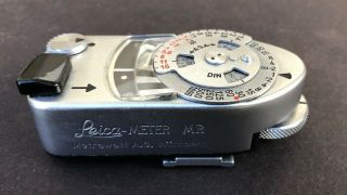 Vintage Leica Meter Mc Mr - 4 Seriel 33404 Camera Light Meter